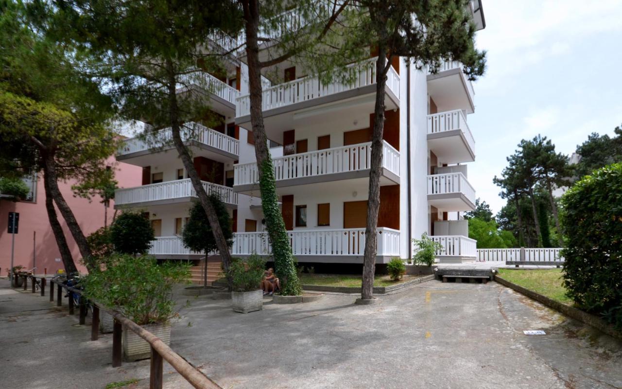 Appartamenti Lucerna Lignano Sabbiadoro Dış mekan fotoğraf